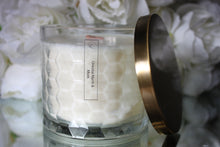 CHRISTMAS SALE - HAMPTONS Candle